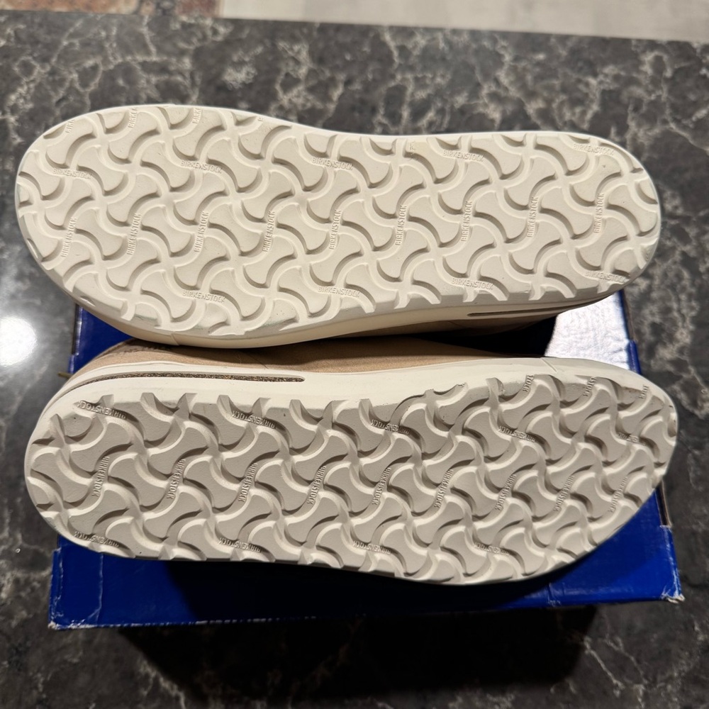 NEW Women's Birkenstock Bend Low Suede Leather (Sandcastle/White) - Picture 14 of 16